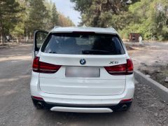 Photo of the vehicle BMW X5