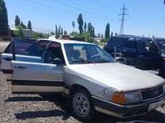 Photo of the vehicle Audi 100