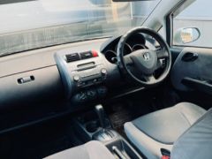 Фото авто Honda Fit