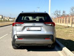 Сүрөт унаа Toyota RAV4