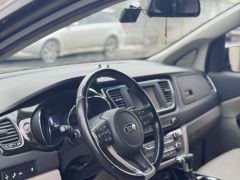 Сүрөт унаа Kia Carnival