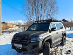 Photo of the vehicle Toyota Land Cruiser