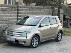 Фото авто Toyota Ist