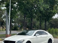 Сүрөт унаа Mercedes-Benz CLS