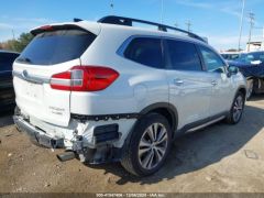 Photo of the vehicle Subaru Ascent