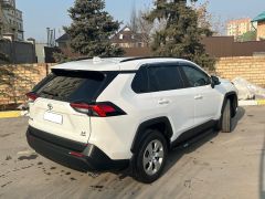 Сүрөт унаа Toyota RAV4