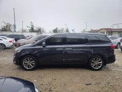 Photo of the vehicle Kia Carnival