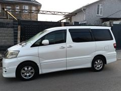 Фото авто Toyota Alphard