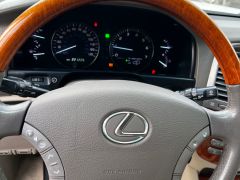 Photo of the vehicle Lexus LX