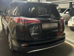 Photo of the vehicle Toyota RAV4