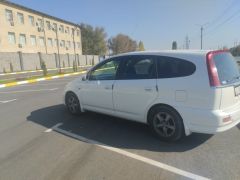 Фото авто Honda Stream