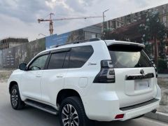 Photo of the vehicle Toyota Land Cruiser Prado