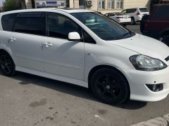 Фото авто Toyota Ipsum