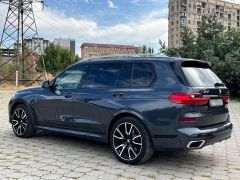 Фото авто BMW X7