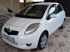 Фото авто Toyota Vitz