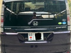 Фото авто Honda Stepwgn