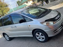 Фото авто Toyota Estima