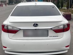 Сүрөт унаа Lexus ES