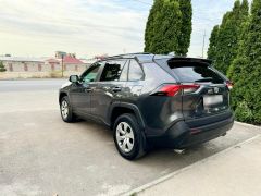 Сүрөт унаа Toyota RAV4