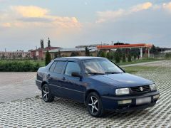 Фото авто Volkswagen Vento