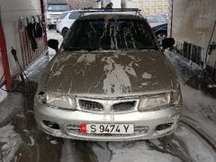 Сүрөт унаа Mitsubishi Carisma