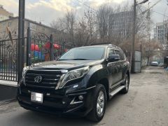 Сүрөт унаа Toyota Land Cruiser Prado