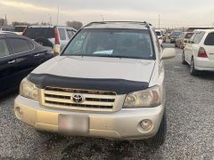 Photo of the vehicle Toyota Highlander