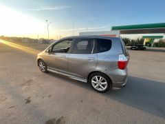 Photo of the vehicle Honda Fit