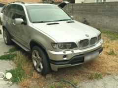 Photo of the vehicle BMW X5