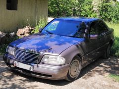 Сүрөт унаа Mercedes-Benz C-Класс