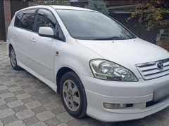 Photo of the vehicle Toyota Ipsum