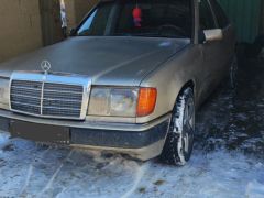 Фото авто Mercedes-Benz W124