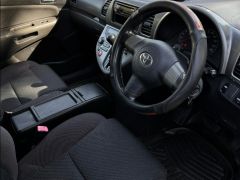 Сүрөт унаа Toyota Wish