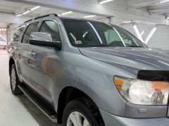 Сүрөт унаа Toyota Sequoia