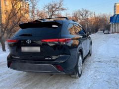 Photo of the vehicle Toyota Highlander