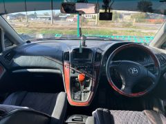 Сүрөт унаа Toyota Harrier