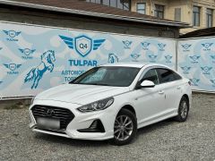 Photo of the vehicle Hyundai Sonata