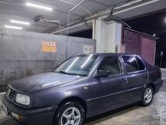 Сүрөт унаа Volkswagen Vento