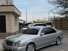 Сүрөт унаа Mercedes-Benz E-Класс AMG