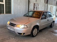 Сүрөт унаа Daewoo Nexia