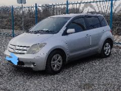 Сүрөт унаа Toyota Ist