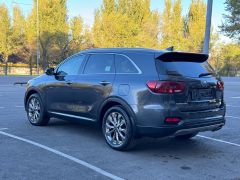 Сүрөт унаа Kia Sorento