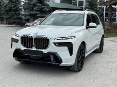 Фото авто BMW X7