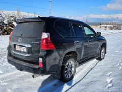 Photo of the vehicle Lexus GX