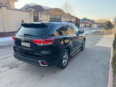 Фото авто Toyota Highlander