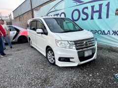 Фото авто Honda Stepwgn