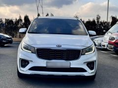 Сүрөт унаа Kia Carnival