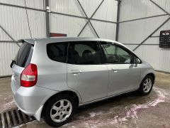 Фото авто Honda Fit