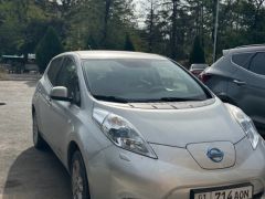 Фото авто Nissan Leaf