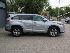 Сүрөт унаа Toyota Highlander